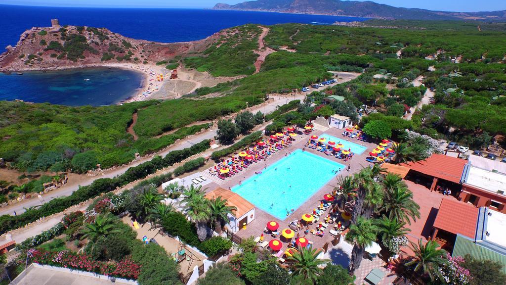 Villaggio Camping Torre Del Porticciolo Порто Конте Екстериор снимка