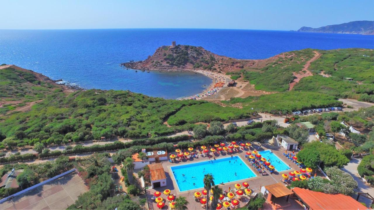 Villaggio Camping Torre Del Porticciolo Порто Конте Екстериор снимка